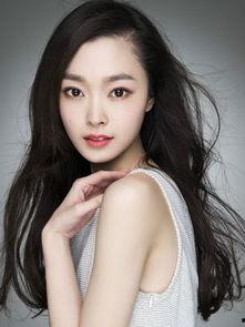 石炎个人资料,才华横溢的青年才俊，引领时代潮流的先锋人物